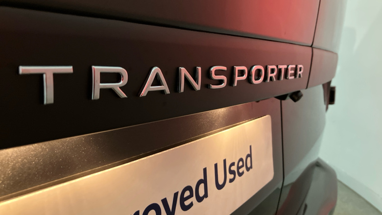 Volkswagen Transporter T32 Swb Diesel 2.0 TDI 170 Commerce Pro Van Auto